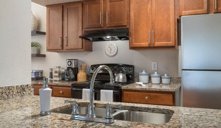 Renting in Saint Petersburg: What will $1,300 get you?