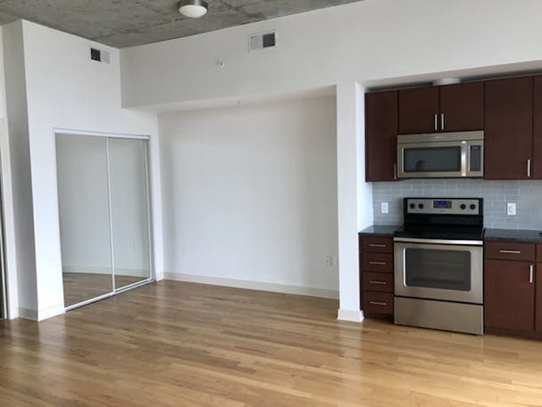 The lowest priced apartment rentals in Central Business District, Orlando