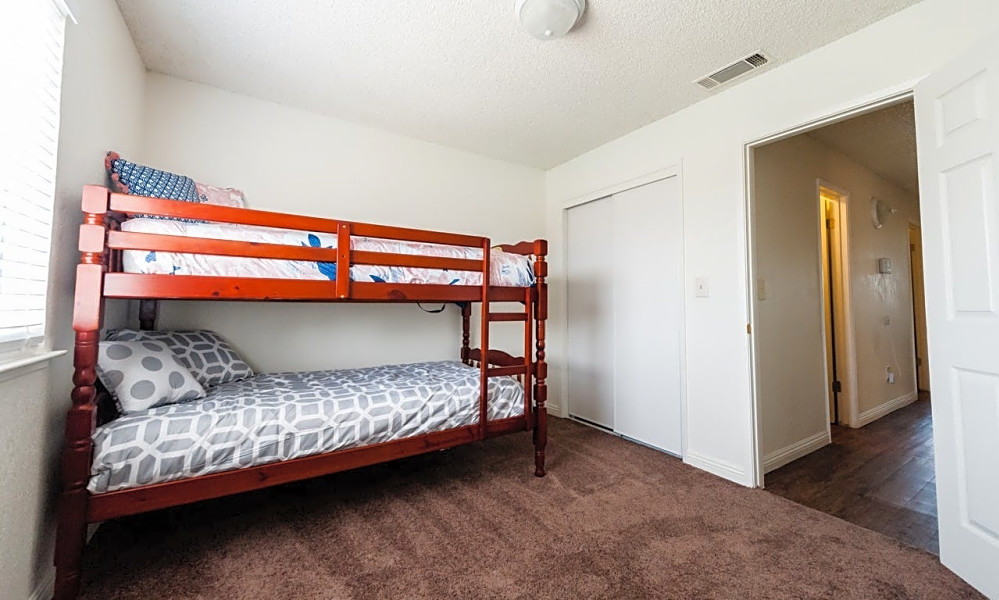Renting in Bakersfield What will 900 get you?