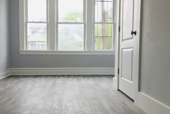 What will $1,600 rent you in Upper Clinton Hill, right now?