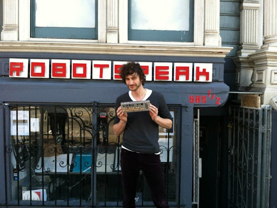 Gotye Visits Robotspeak