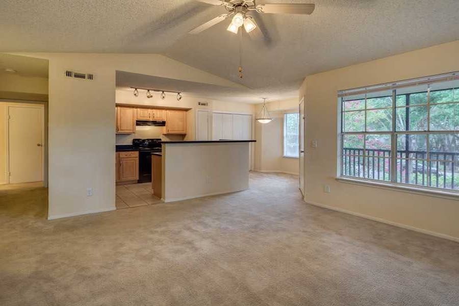 Renting in Jacksonville What will 900 get you?