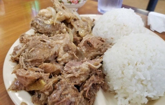 New Kalihi-Palama breakfast and brunch spot Leony's Filipino Restaurant opens its doors