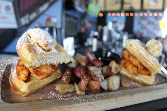 Explore the 5 top spots in Orlando's North Orange neighborhood