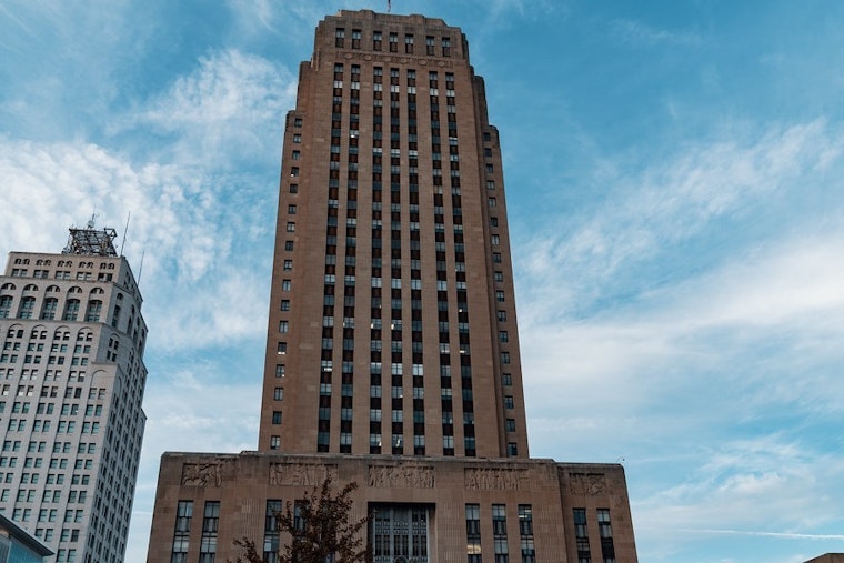 Top Kansas City news: As City Hall term ends, mayor says goodbye; Paige house gets restoration grant
