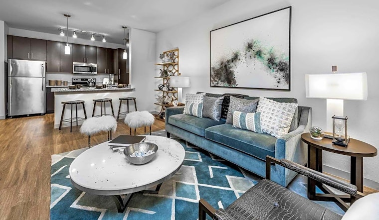 Renting in Saint Petersburg: What will $2,100 get you?