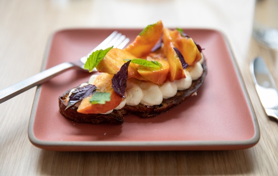 SF Eats: Tartine opens in the Inner Sunset, Coit Tower gets a concession stand, more