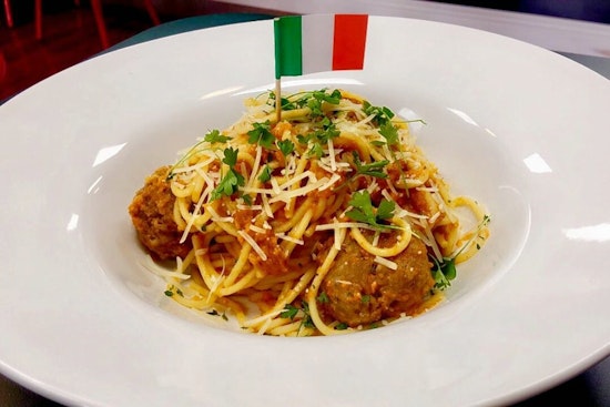 'Red Stone Bistro' Brings Italian Fare To Boyle Heights