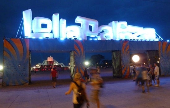 Top Chicago news: Wet summer threatens music fests; study says child population up in violent areas