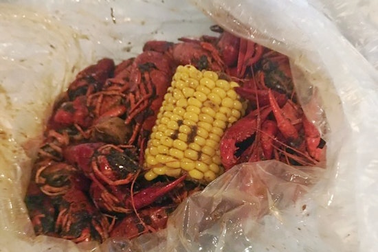 New Kilbourn Town bar Crab It Your Way opens its doors