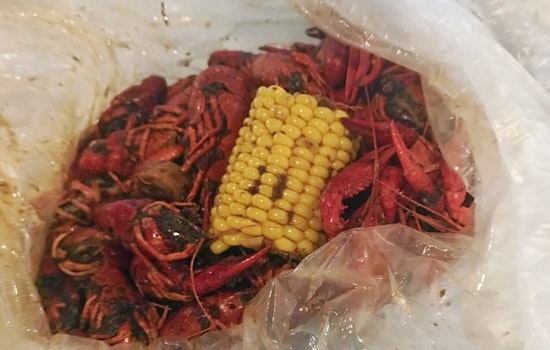 New Kilbourn Town bar Crab It Your Way opens its doors