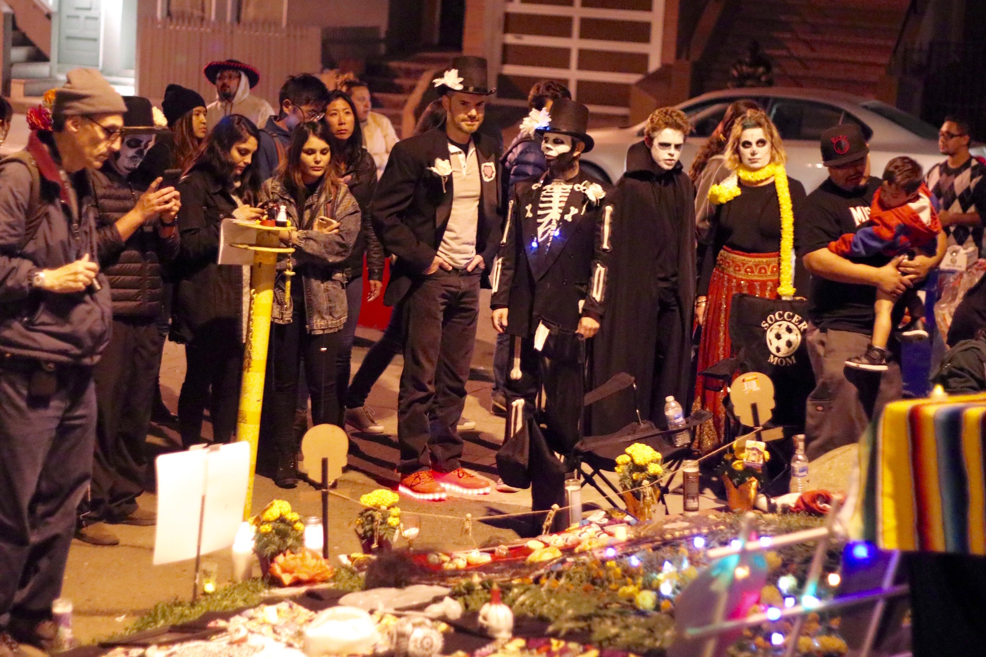 Scenes From San Francisco's 35th Annual Día De Los Muertos