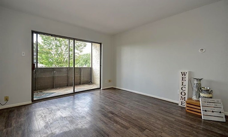 The cheapest apartment rentals in Westchase, Houston