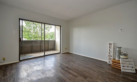 The cheapest apartment rentals in Westchase, Houston