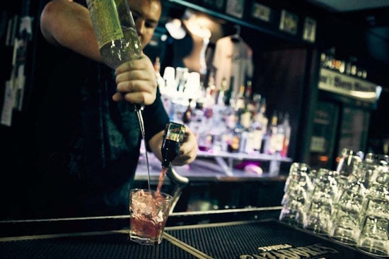 Arlington's 4 top dive bars (that won't break the bank)