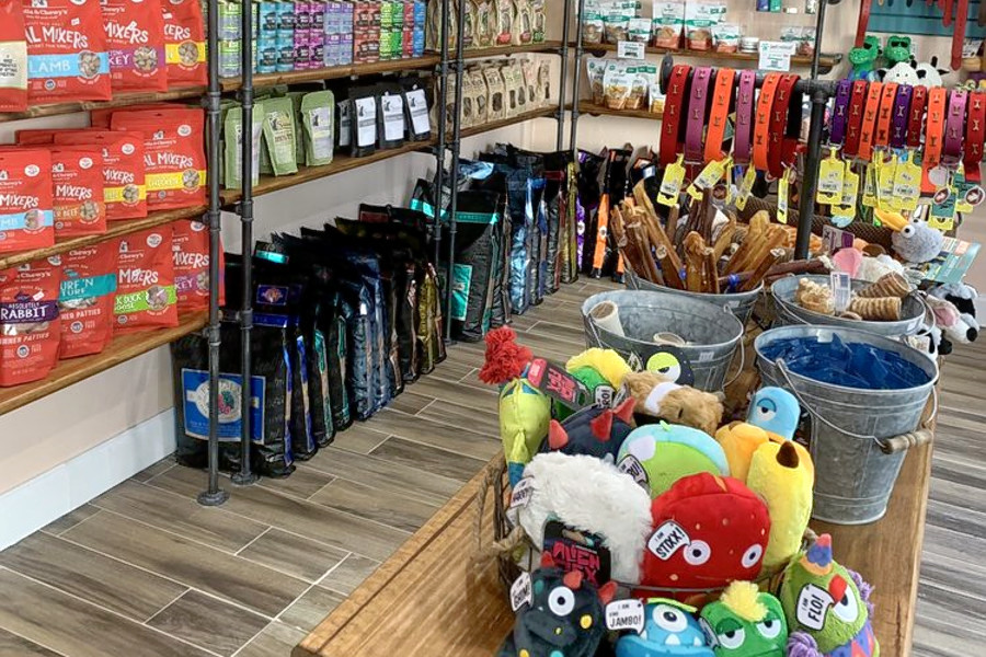 New Harbour Island's Pawtology Grooming & Spa, offer toys, treats and