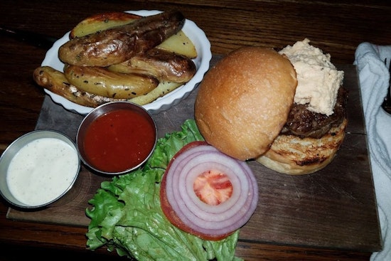 Explore the 5 top spots in St. Louis's South Hampton neighborhood