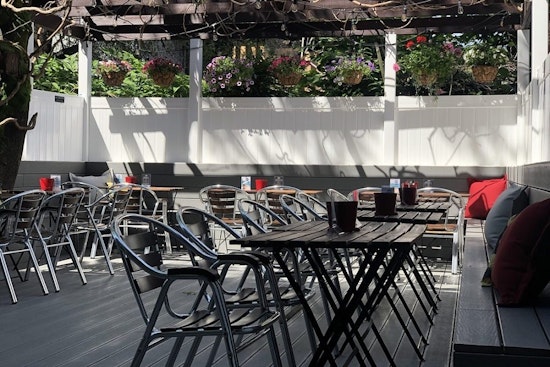 Port Morris gets a new spot: Bricks & Hops Beer Garden