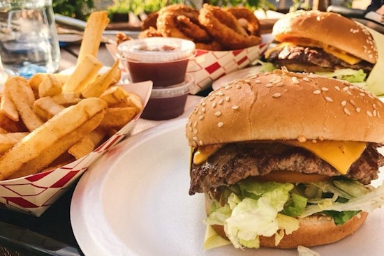 Santa Ana's 3 favorite spots for low-priced burgers