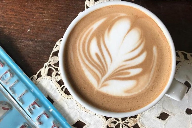 Explore the 3 top spots in Milwaukee's Fernwood neighborhood
