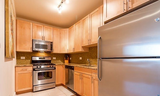 Renting in Jersey City: What will $2,300 get you?