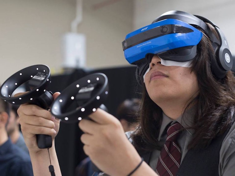 'Immerse.in' Virtual Reality Arcade Opens In Fresno