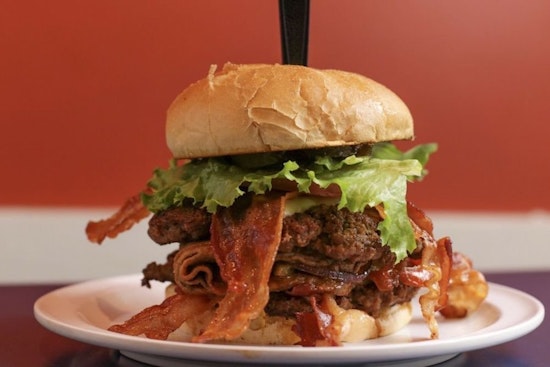 Virginia Beach's 4 favorite spots to score burgers, without breaking the bank