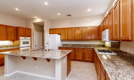 Apartments for rent in Henderson: What will $2,400 get you?