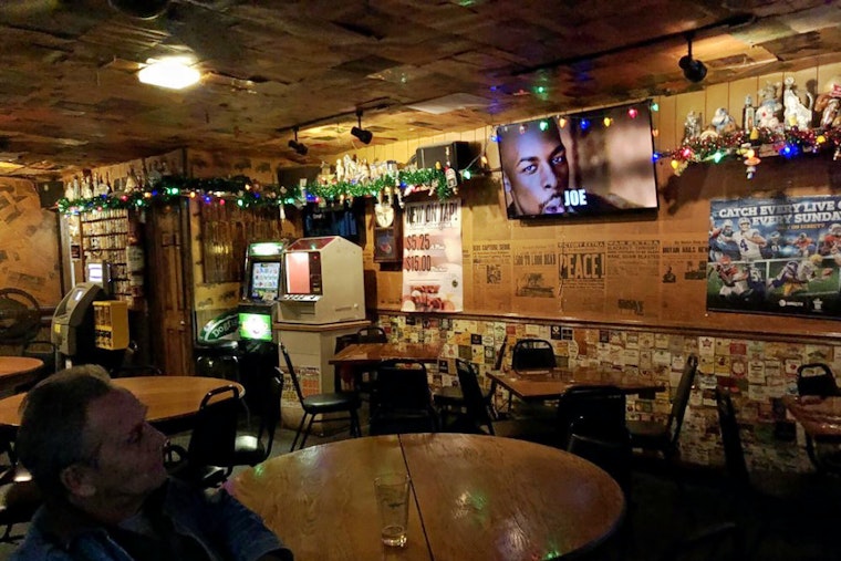 Omaha's 5 top dive bars (that won't break the bank)