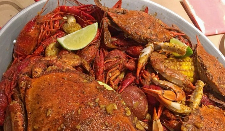 'Asian Cajun' Brings Cajun/Creole Fare To The Near South Side