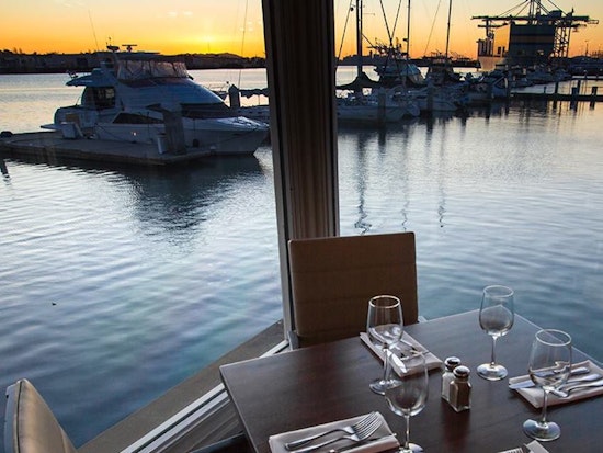 5 Oakland Restaurants Open On Thanksgiving