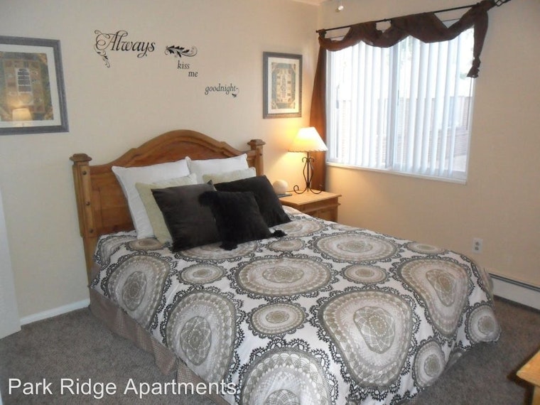 Apartments for rent in Colorado Springs: What will $800 get you?