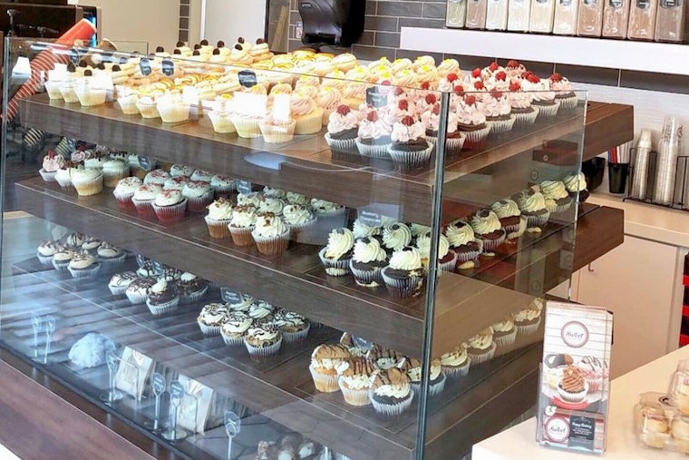 Score cupcakes and more at Fulton's new Sweet Treasures Cafe