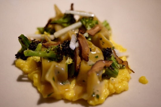 Explore the 5 top spots in Austin's Brentwood neighborhood
