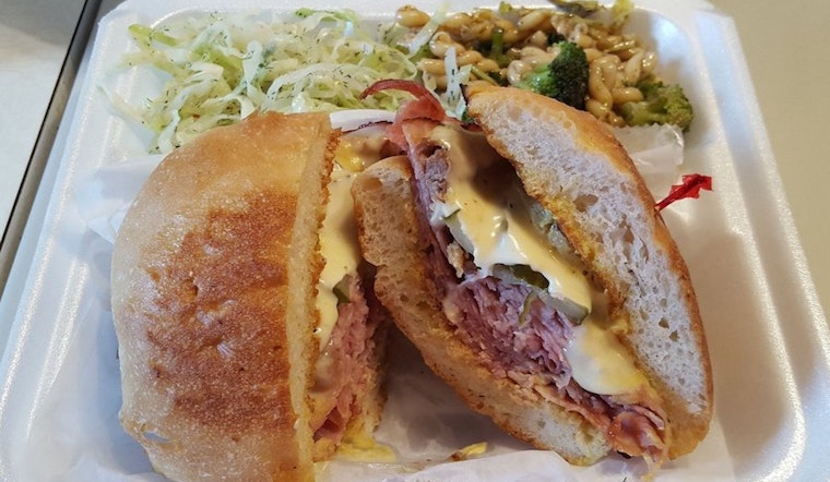 Your guide to the 4 most popular spots in Cleveland's Edgewater neighborhood