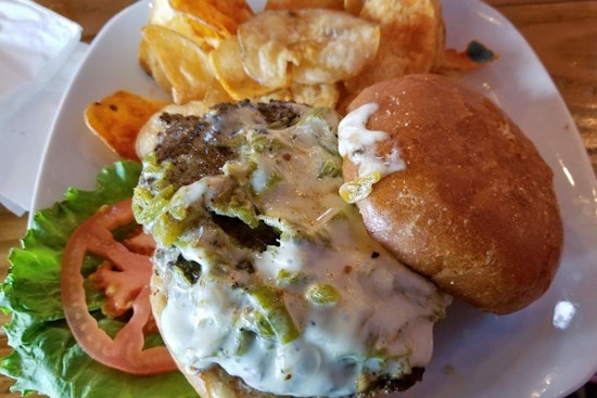 Find burgers and more at Nob Hill's new Santa Fe Bite