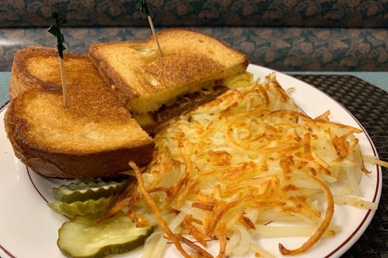 Here are Las Vegas's top 5 traditional American spots