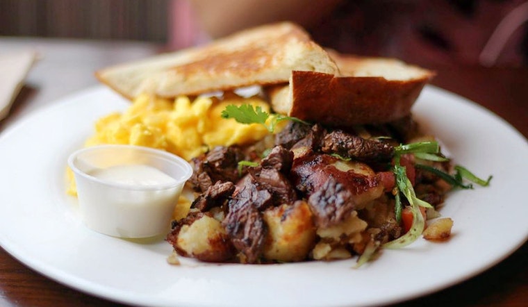 Explore the 5 top spots in San Diego's Mission Beach neighborhood