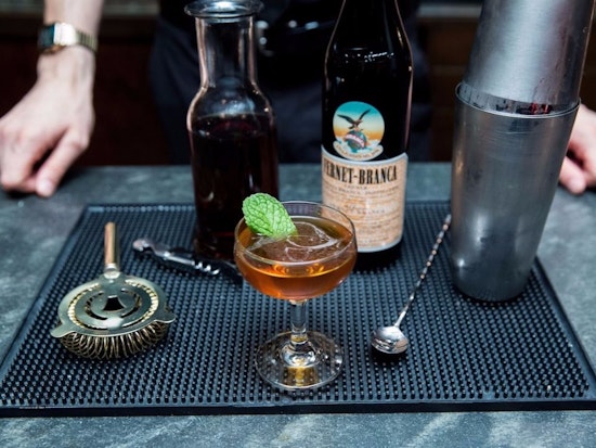 Lasers, Cocktails And A Tattooed Turkey: A Per La Mente Holiday Dinner [Sponsored]