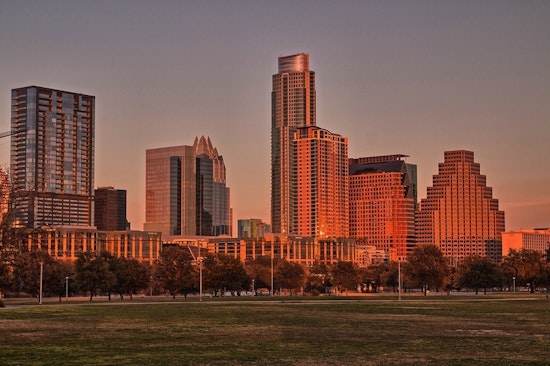Top Austin news: Man hit and killed by car in northeast; police address recent violence; more