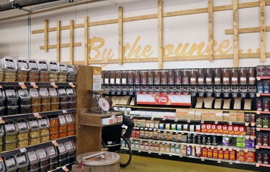Lucky's Market opens new location in Colonial Town Center