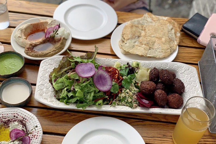 Check out the 3 most popular spots in New Orleans' Fairgrounds neighborhood
