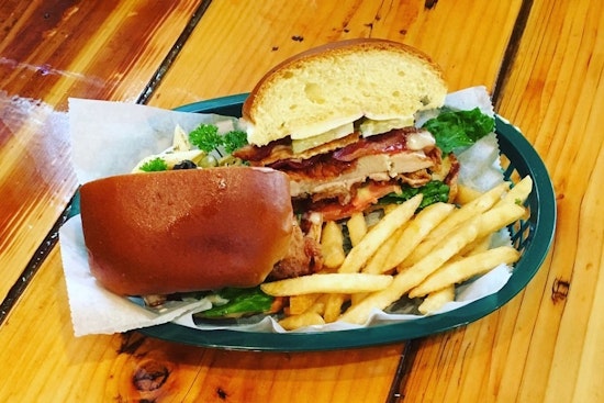 Here are Newark's top 5 traditional American spots