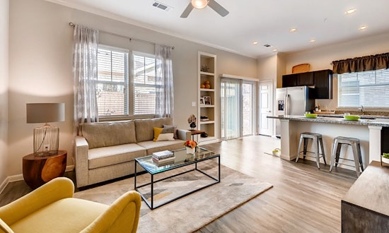 Apartments for rent in Plano: What will $2,000 get you?