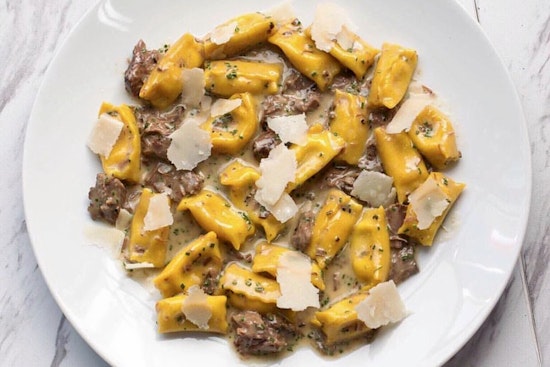 New Italian Spot 'Cal Mare' Debuts In Beverly Grove