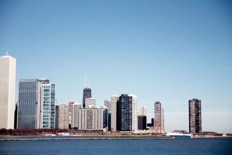 Top Chicago news: 'Hamilton' exhibition closes early; Halal Guys shuts down Chicago restaurants