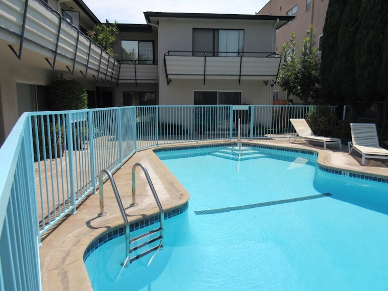 Here Are Today's Cheapest Rentals In Brentwood, Los Angeles