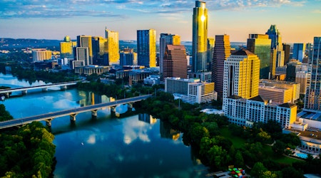 How to travel from Oakland to Austin on the cheap