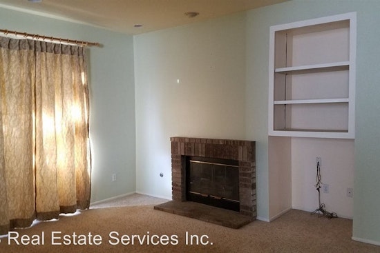 Apartments for rent in Bakersfield: What will $1,600 get you?