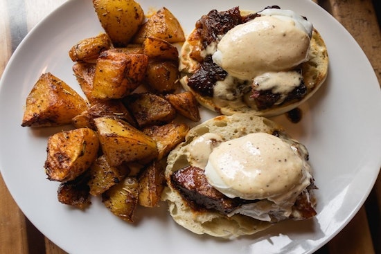 Check out the 4 top spots in Milwaukee's Historic Third Ward neighborhood
